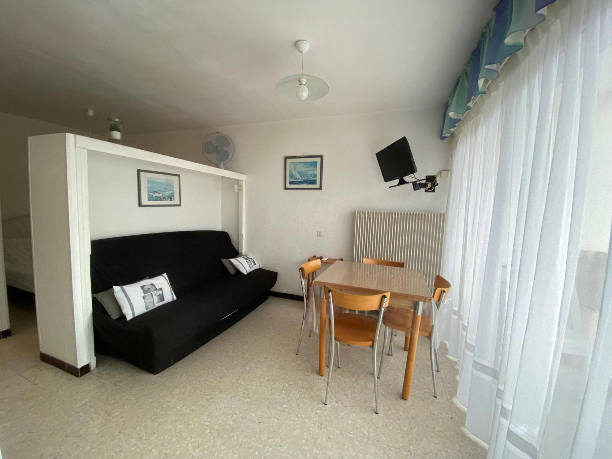 Appartement Climatise Avec Balcon, Parking Prive, Wifi - Proche Thermes Et Etang - Fr-1-503-23 Balaruc-les-Bains Exteriér fotografie