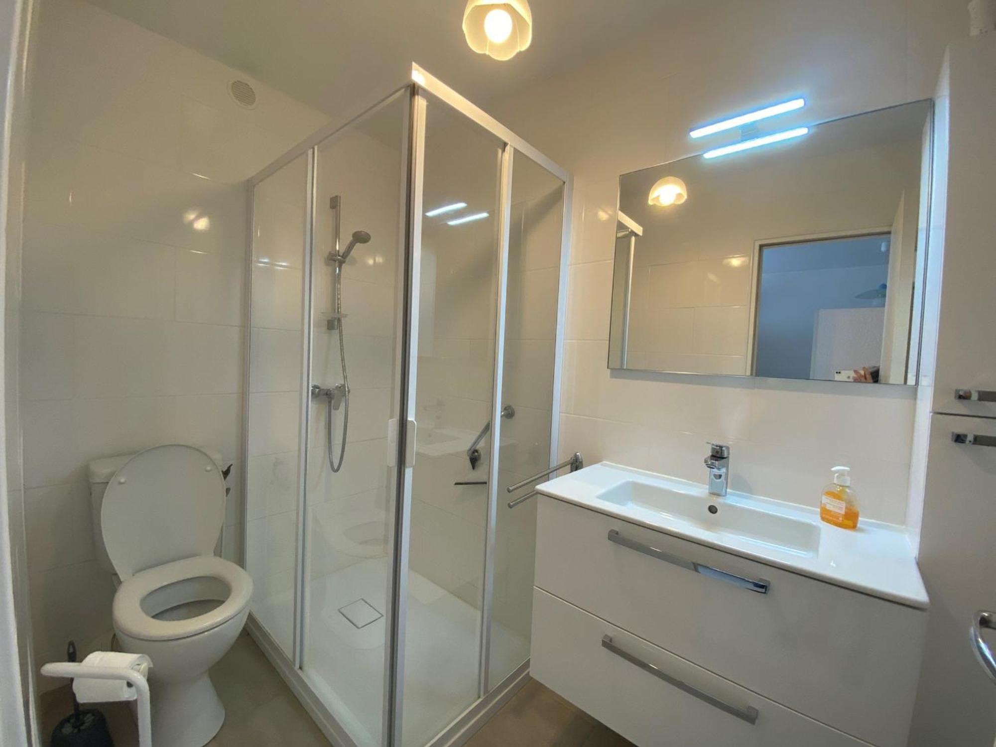 Appartement Climatise Avec Balcon, Parking Prive, Wifi - Proche Thermes Et Etang - Fr-1-503-23 Balaruc-les-Bains Exteriér fotografie